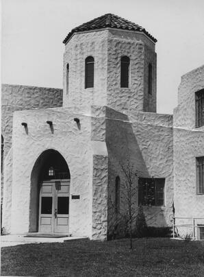 Cross Hall exterior, front entrance, 1947