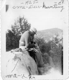 Charles Rothwell deer hunting, 1925